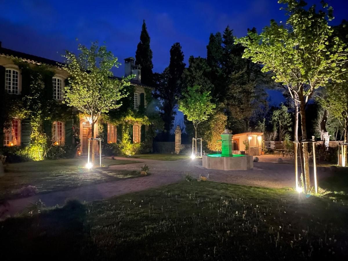Domaine De Rhodes B&B Avignon Eksteriør billede