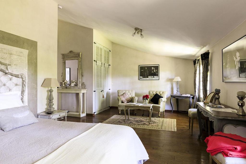 Domaine De Rhodes B&B Avignon Værelse billede
