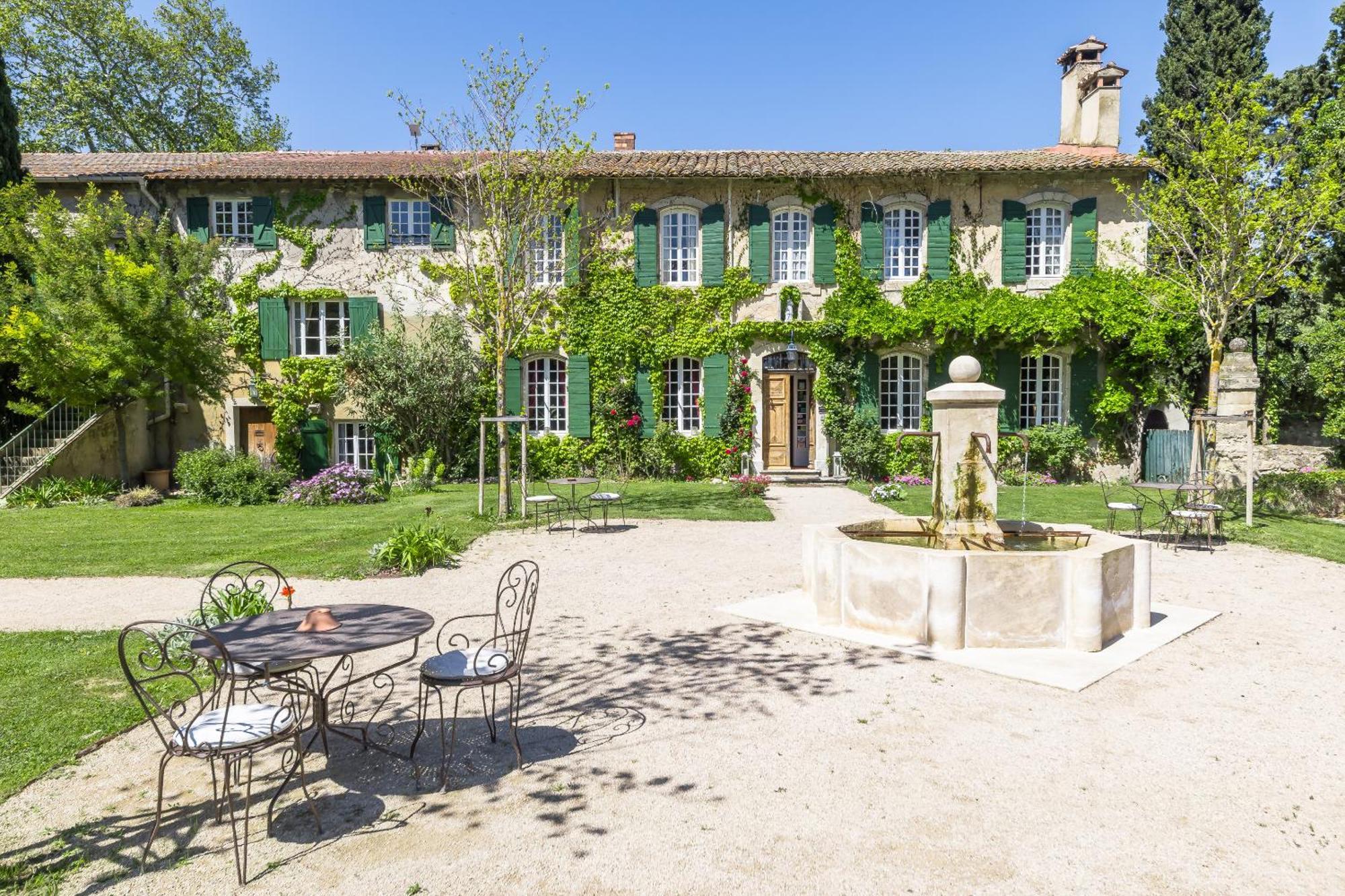 Domaine De Rhodes B&B Avignon Eksteriør billede